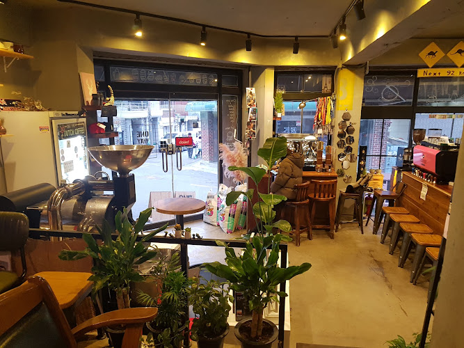 Cafe one way