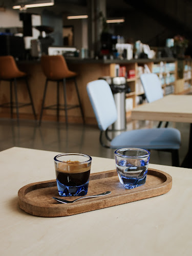 Hub Coffee Roasters Pine