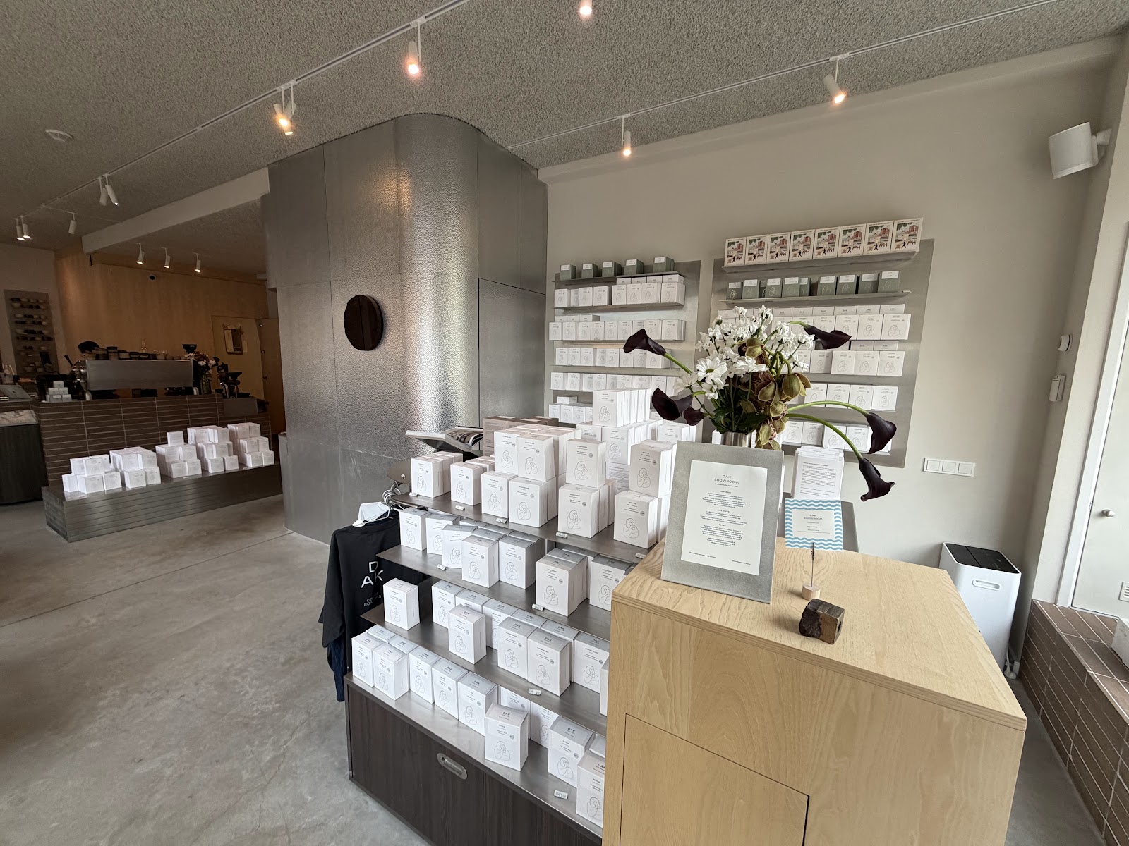 Dak Showroom