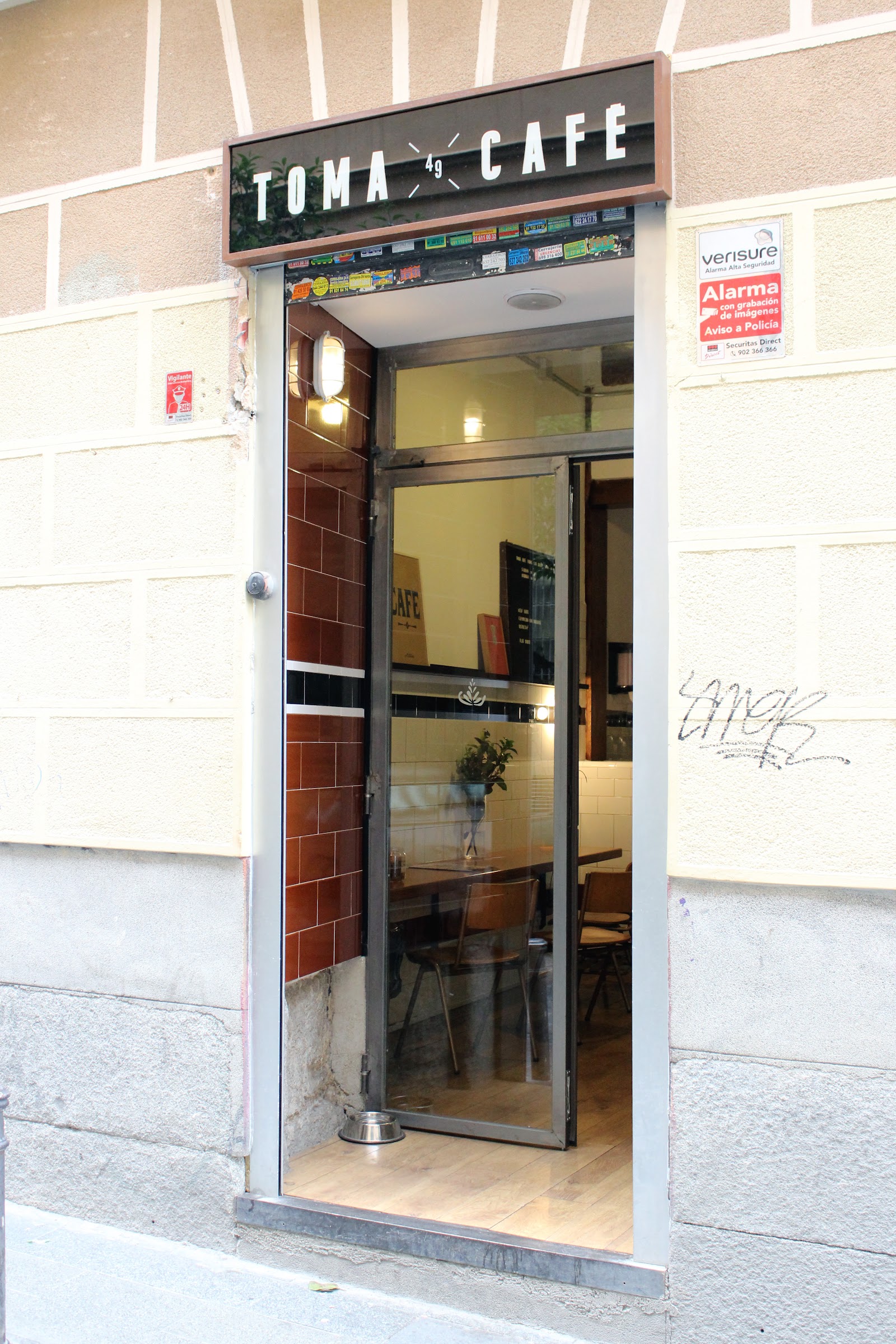 Toma Café